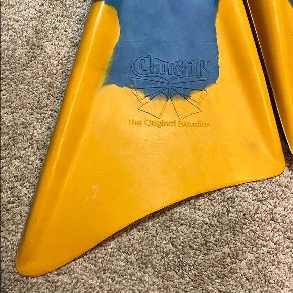 Churchill Makapuu Floating Fins - Picture 3 of 13